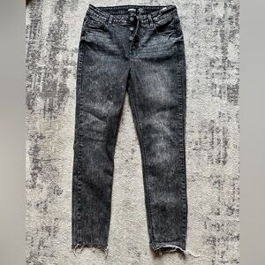Old navy rockstar super skinny size 8 jeans